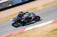 donington-no-limits-trackday;donington-park-photographs;donington-trackday-photographs;no-limits-trackdays;peter-wileman-photography;trackday-digital-images;trackday-photos